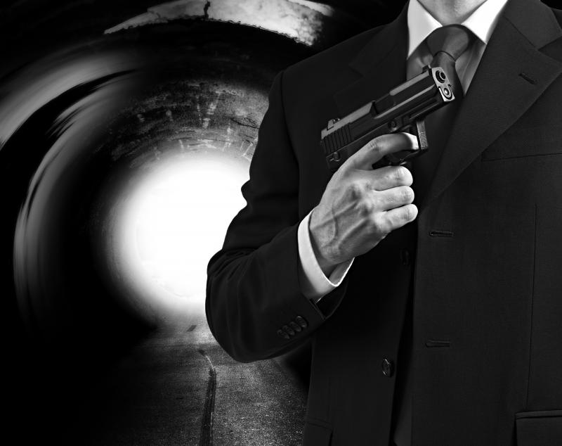 De trillende handjes van James Bond - Jongbelegen