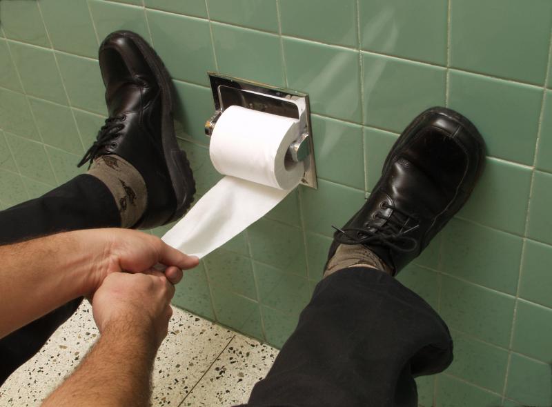 Over rare gewoontes gesproken. Wat doe jij op de WC? - Jongbelegen.nu